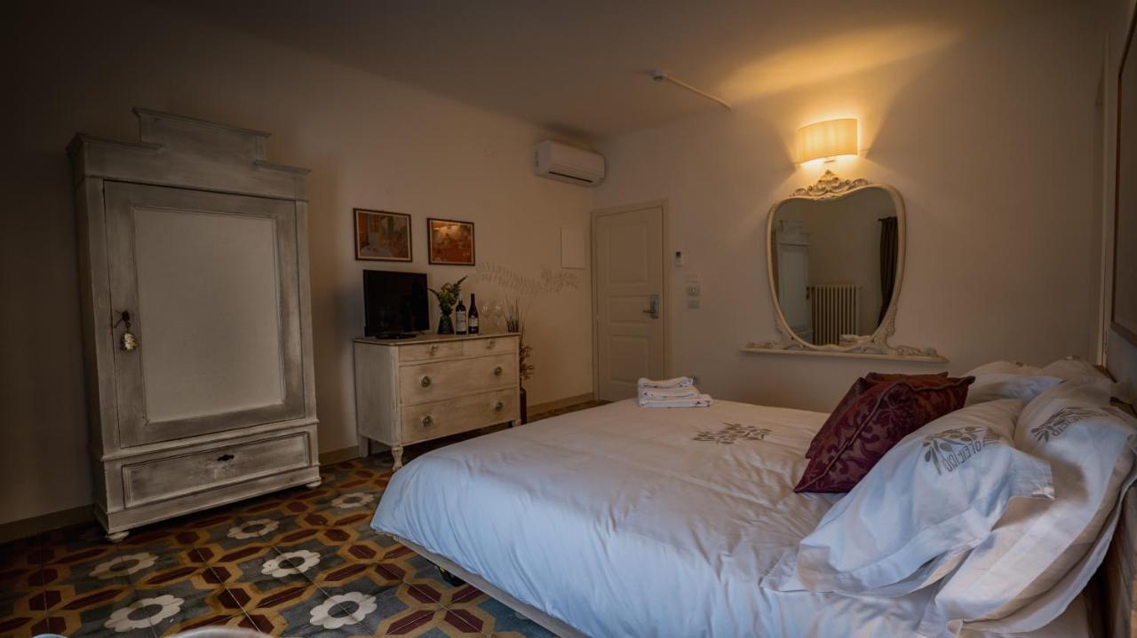 Locanda Dell'Oleificio Mezzane di Sotto Buitenkant foto