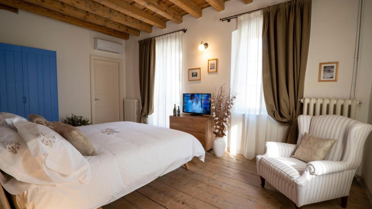 Locanda Dell'Oleificio Mezzane di Sotto Buitenkant foto