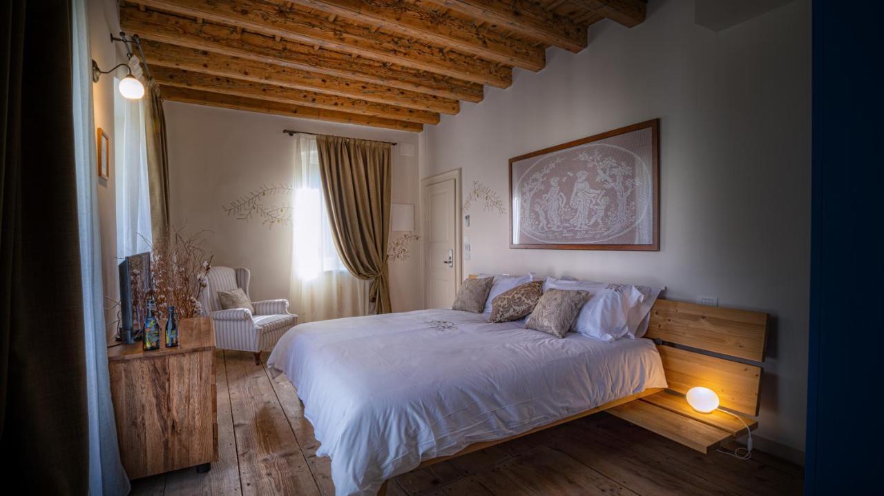 Locanda Dell'Oleificio Mezzane di Sotto Buitenkant foto