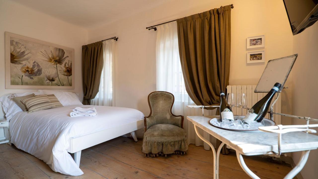 Locanda Dell'Oleificio Mezzane di Sotto Buitenkant foto