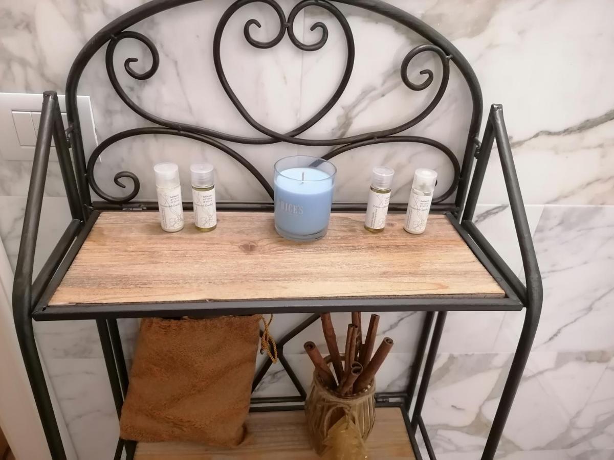 Locanda Dell'Oleificio Mezzane di Sotto Buitenkant foto