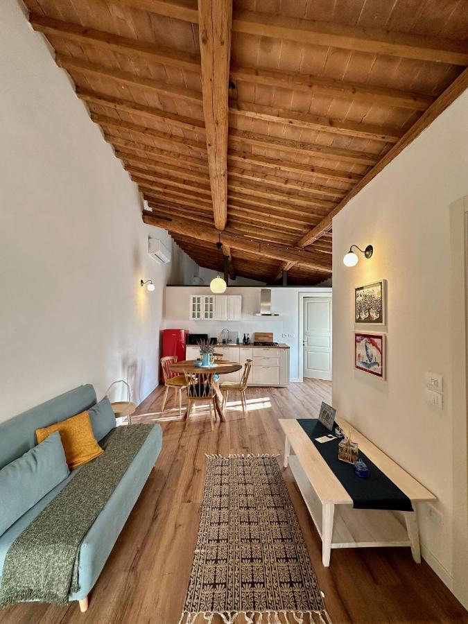 Locanda Dell'Oleificio Mezzane di Sotto Buitenkant foto
